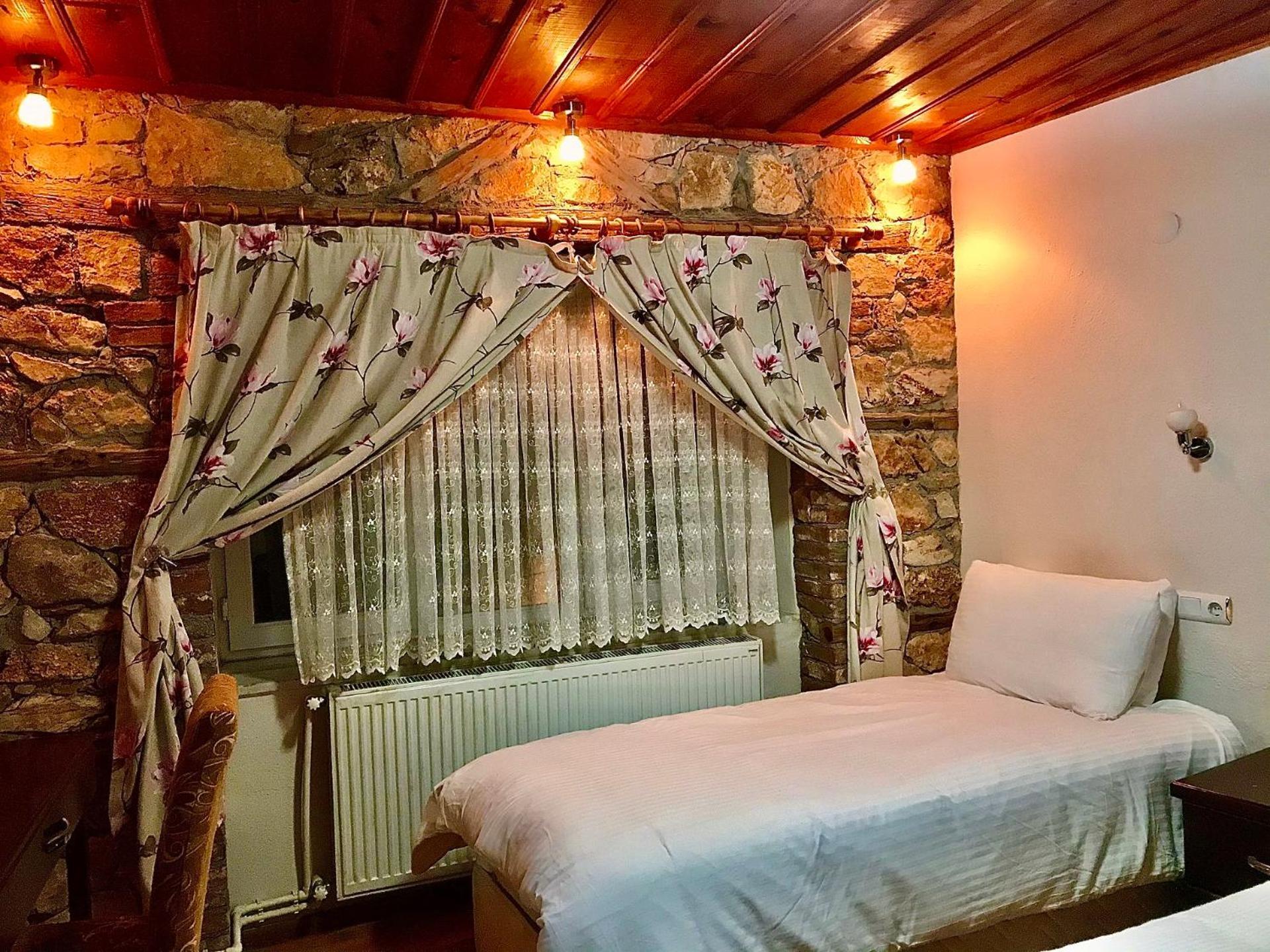 Fulya Pension Egirdir Екстер'єр фото